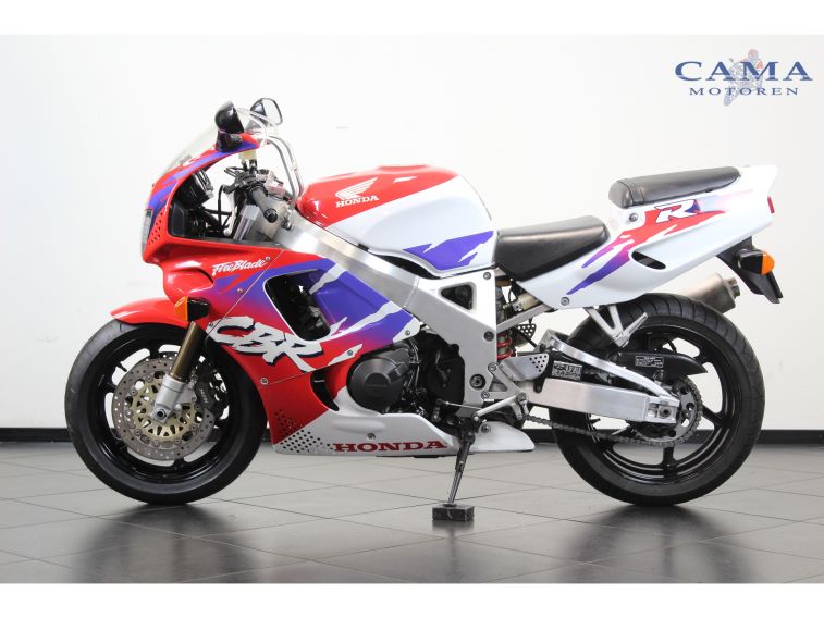 Honda CBR 900 RR FIREBLADE