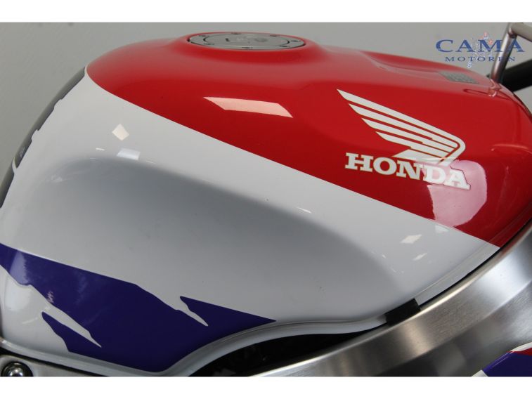 Honda CBR 900 RR FIREBLADE