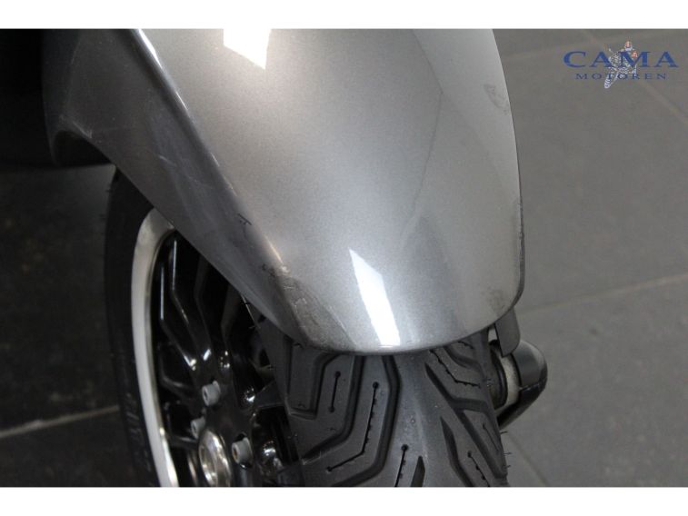 Vespa Sprint 4T. BROM 45