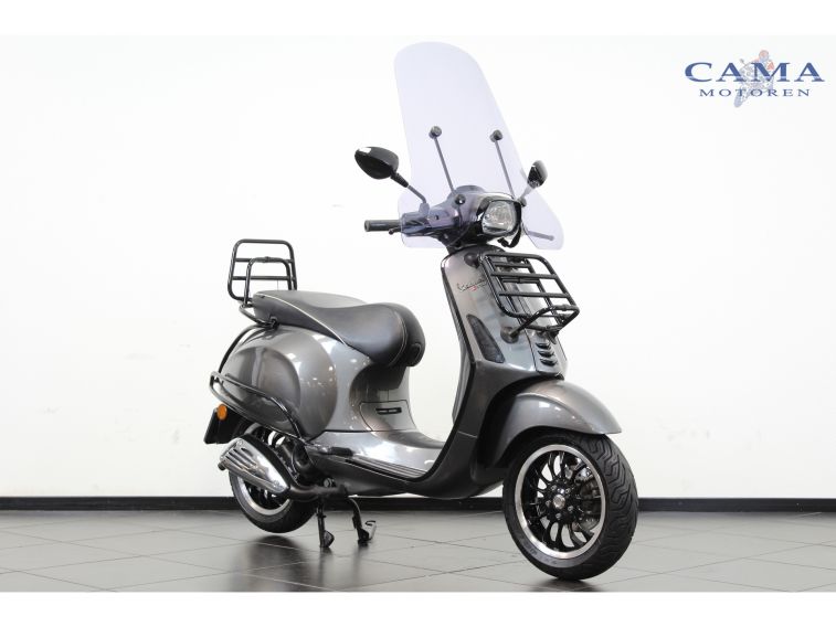 Vespa Sprint 4T. BROM 45