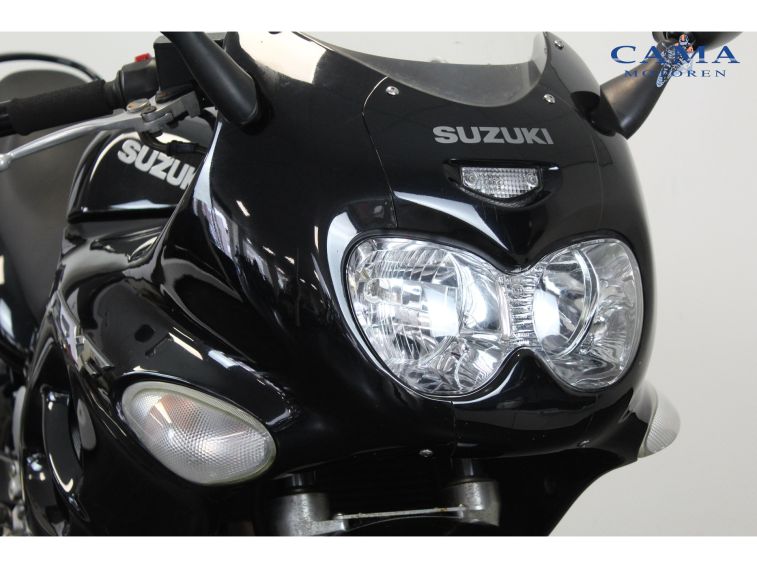 Suzuki GSX 750 F