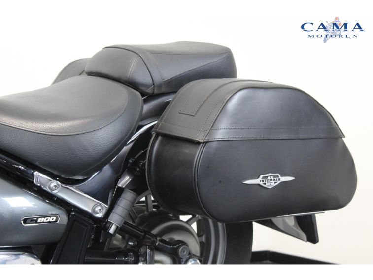 Suzuki VL 800 C Intruder