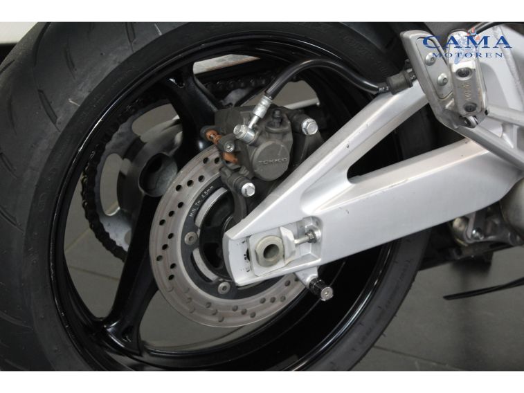 Suzuki GSR 600