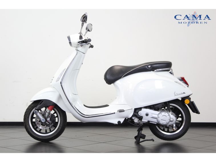 Vespa Sprint 4T. BROM 45