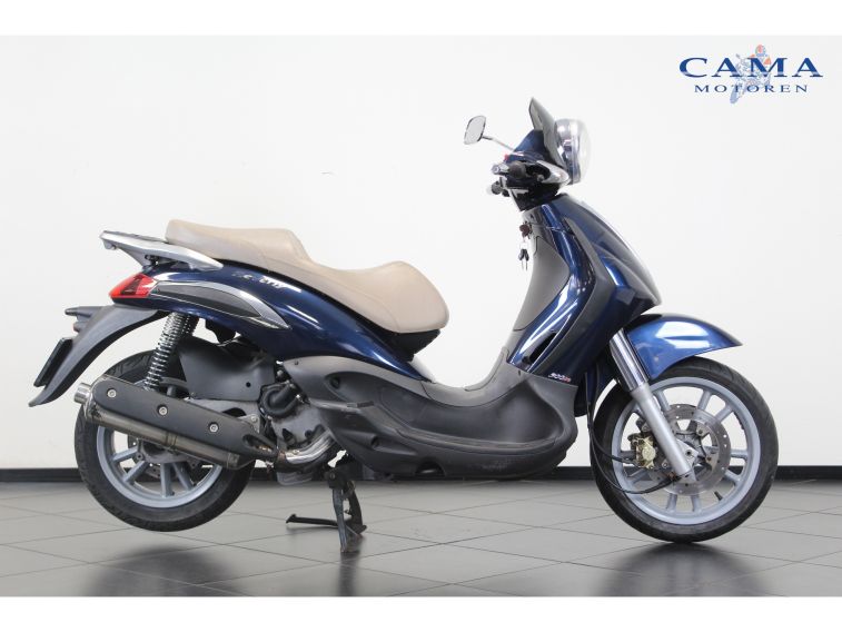 Piaggio Beverly 500