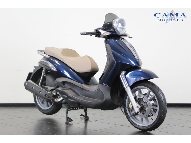 Piaggio Beverly 500
