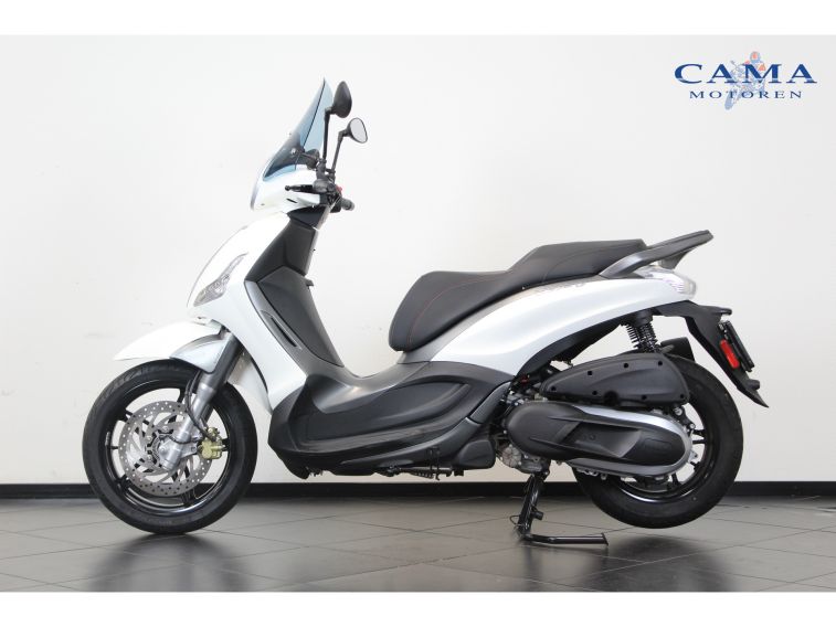 Piaggio Beverly ST 350 200 km!