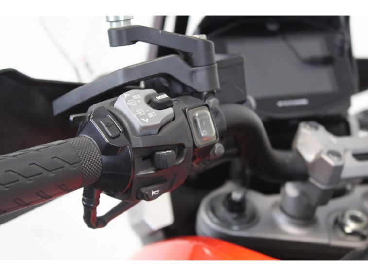 Suzuki DL 1050 V-Strom ABS