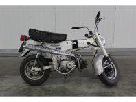 Honda DAX ST 50