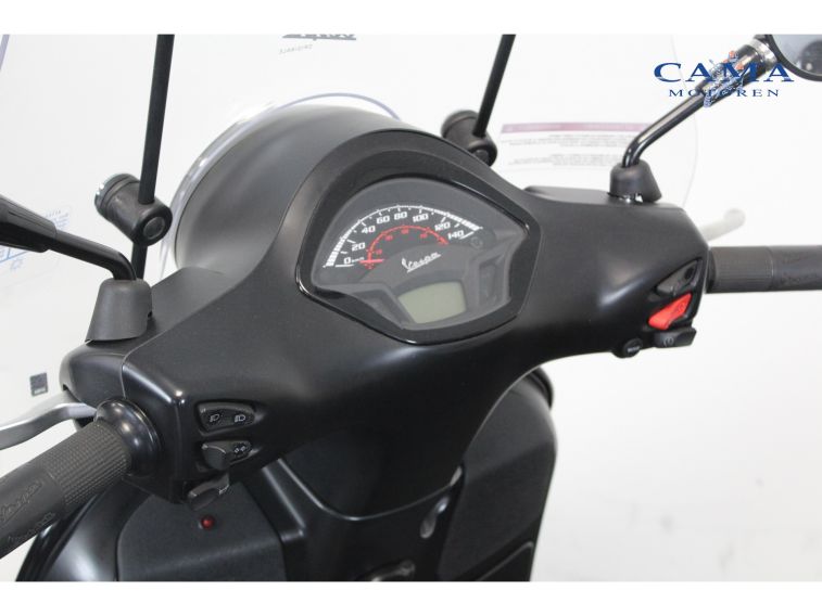 Vespa GTS 300