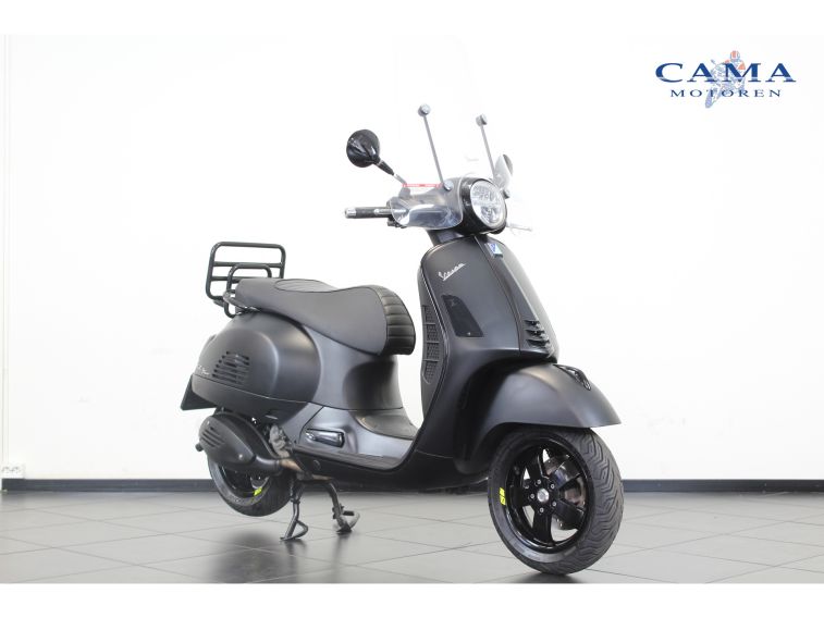 Vespa GTS 300