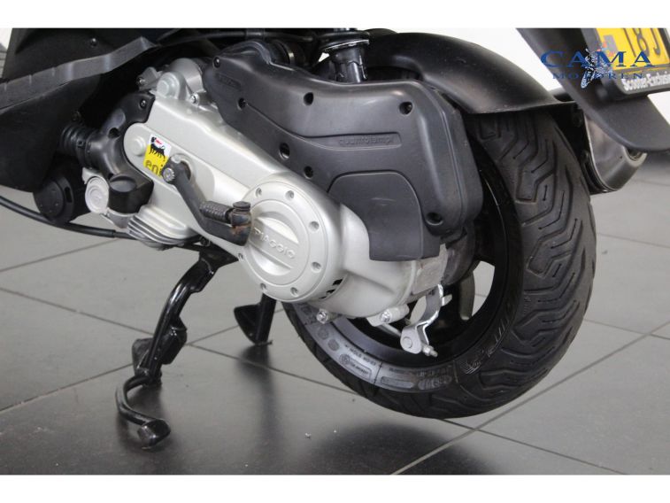 Piaggio Zip BROM