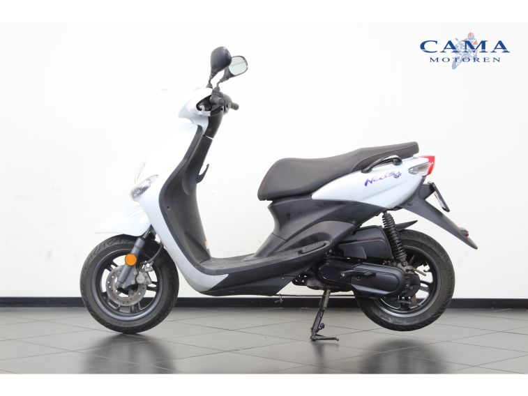 Yamaha Neo's 4 BROM