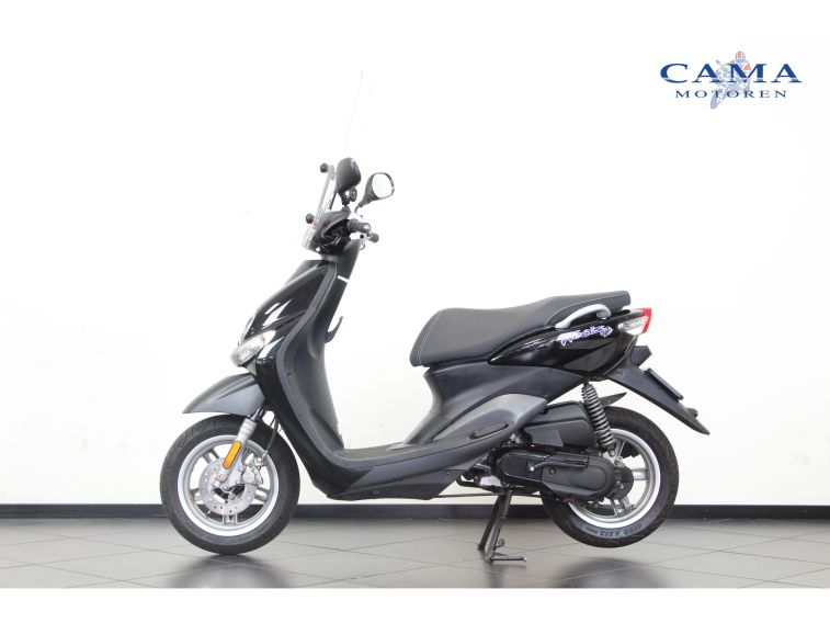 Yamaha Neo's 4 BROM
