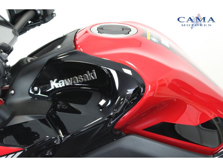 Kawasaki Z 900 ABS 370 KM!