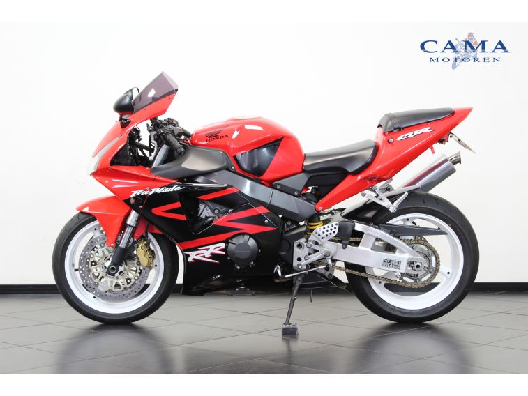 Honda CBR 900 RR FIREBLADE in nieuwstaat