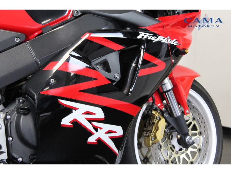 Honda CBR 900 RR FIREBLADE in nieuwstaat