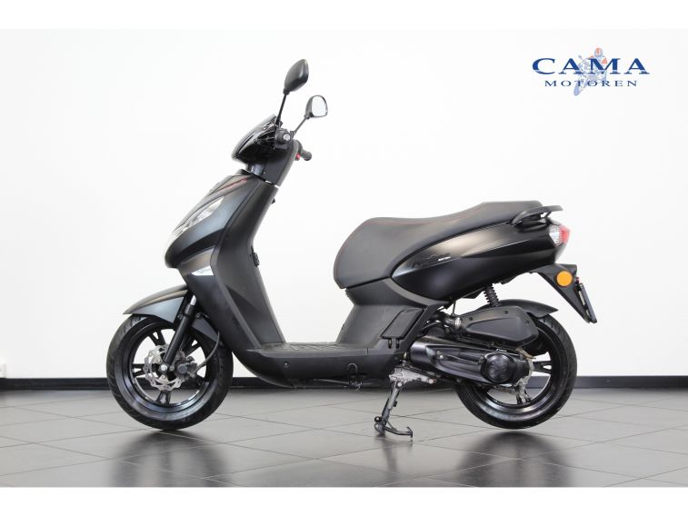 Peugeot Kisbee BROM
