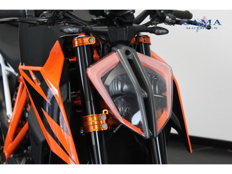 KTM 1290 Super Duke R ABS