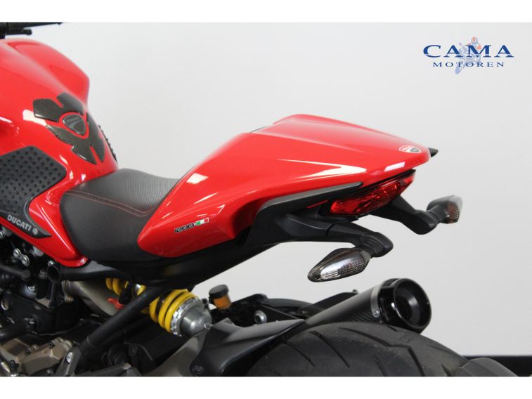 Ducati Monster 1200