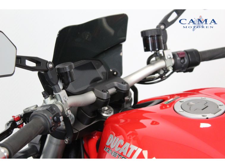 Ducati Monster 1200
