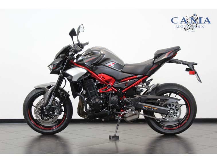 Kawasaki Z 900 ABS 2025