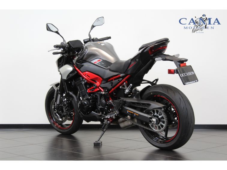 Kawasaki Z 900 ABS 2025