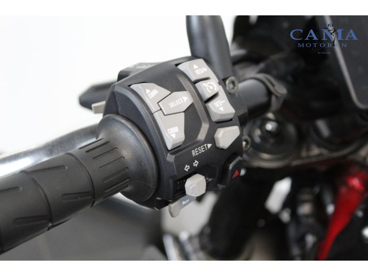 Kawasaki Z 900 ABS 2025