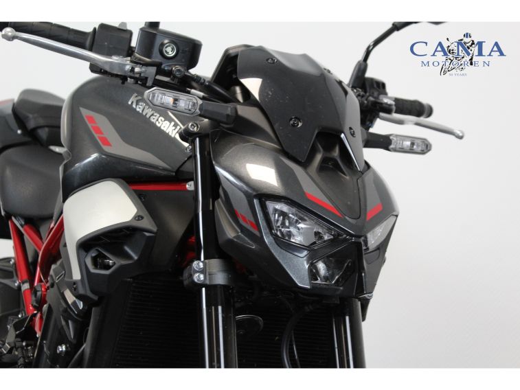 Kawasaki Z 900 ABS 2025