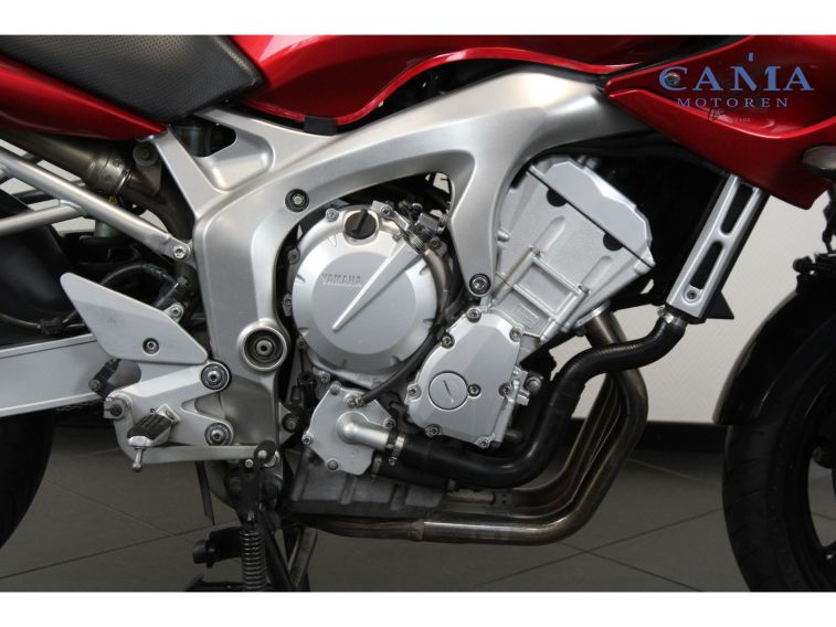 Yamaha FZ6 Fazer
