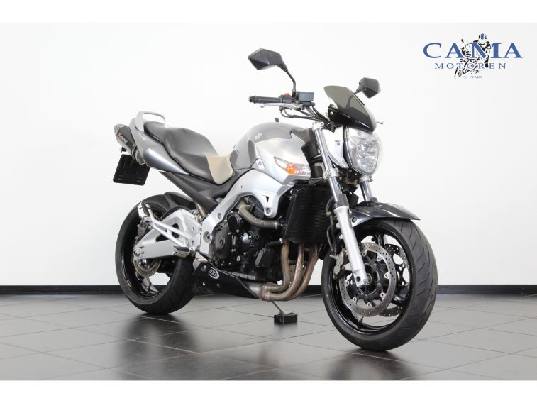 Suzuki GSR 600