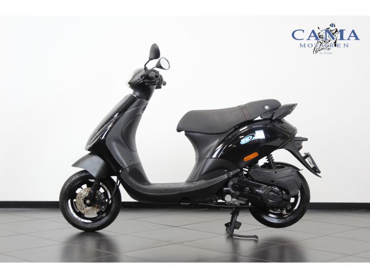 Piaggio Zip BROM