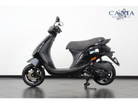 Piaggio Zip BROM
