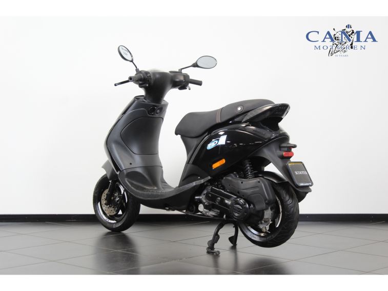 Piaggio Zip BROM
