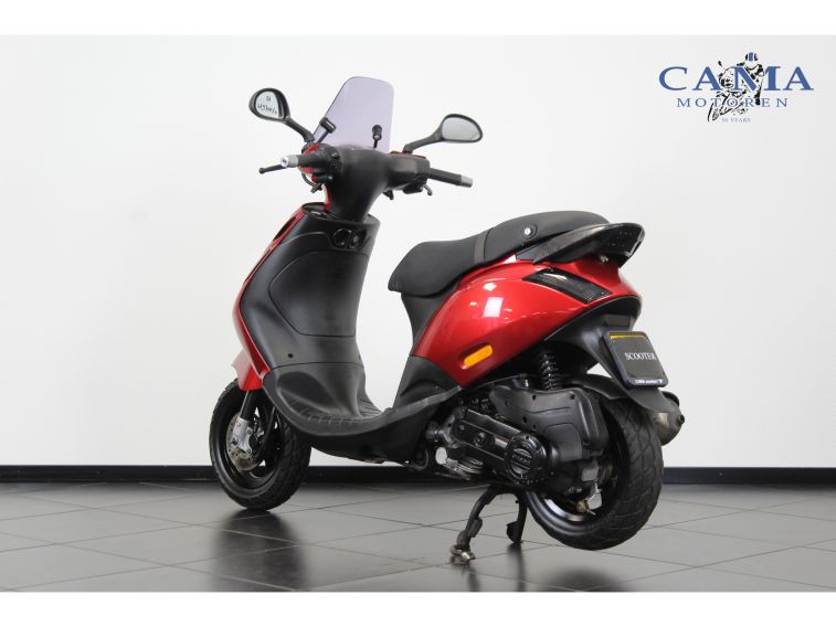 Piaggio Zip BROM