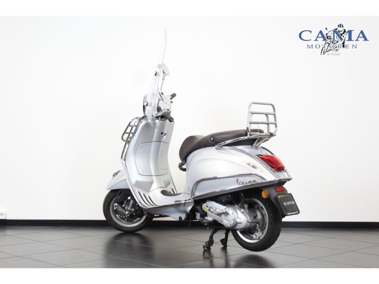 Vespa Primavera Touring BROM